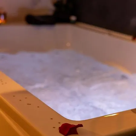 Lover's Or 4* Verton